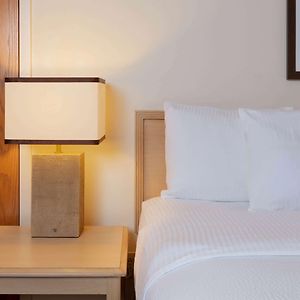 Deluxe Family Studio Suite